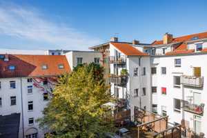 Lichtdurchflutete 2 Zimmer im 4.OG, Süd-West, Anklamer Straße, bezugsfrei*** – Anklamer Straße 16, 10119 Berlin – Vorschaubild 5