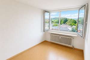 Attraktive 3-Zimmer-Eigentumswohnung mit Süd-Loggia und Tiefgaragenstellplatz in Denzlingen – Frankenstraße 3, 79211 Denzlingen – Vorschaubild 4