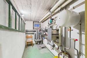 Property thumbnail 12