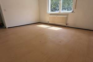 Lichtdurchflutetete 3,5 Zimmer Wohnung in grüner Umgebung provisionsfrei von privat  – Die vollständige Adresse der Immobilie erhältst du vom Anbieter., 12249 Lankwitz, Berlin – Vorschaubild 7