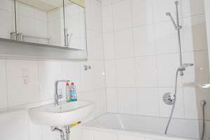 Frisch saniert und Top Lage: Superhelle 3-Zimmer Wohnung am Rande des Bismarckviertels - so ruhig! – Gahlingspfad 73, 47803 Inrath/Kliedbruch, Krefeld – Vorschaubild 25