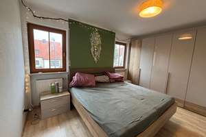 Helle, voll möblierte 3-Zimmer-Wohnung mit Balkon in München-Trudering (Einzugsbereit) – Wimbachtalstraße 2a, 81825 Waldtrudering, München – Vorschaubild 1