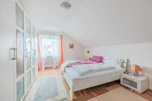 Idyllisch am Ortsrand!
Großes Zweifamilienhaus mit Einliegerwohnung – Konstanz (Kreis) – Vorschaubild 16