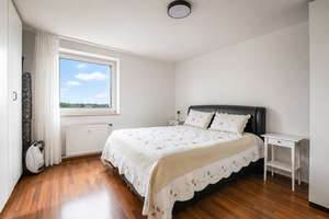 AIGNER- Attraktive 3-Zimmer-Wohnung mit Wintergarten und Seeblick in Feldmoching – Die vollständige Adresse der Immobilie erhältst du vom Anbieter., 80995 Lerchenau-West, München – Vorschaubild 3
