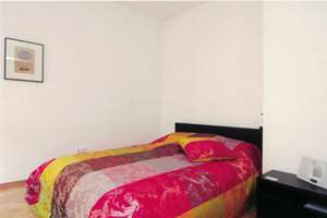 Zuhause mit 2 möblierten Zimmern und Balkon in Obergiesing – Deisenhofener Straße 16 a, 81539 Obergiesing, München – Vorschaubild 4