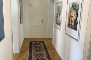 Großzügige 2-Zimmer-Wohnung mit Süd-Balkon in der Augsburger Innenstadt – Henisiusstraße 8, 86152 Jakobervorstadt-Nord, Augsburg – Vorschaubild 9