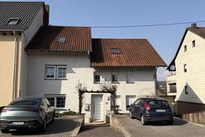 2-Familienhaus mit großem Grundstück in Nalbach / Bilsdorf – Die vollständige Adresse der Immobilie erhältst du vom Anbieter., 66809 Nalbach – Vorschaubild 1