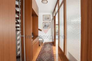 Großzügig leben in Frankfurt – Familienhaus mit Südgarten, 5 Schlafzimmern & Garage – 60433 Eschersheim, Frankfurt am Main – Vorschaubild 4