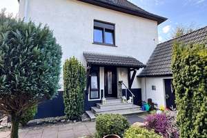 Saniertes Haus in gefragter Lage von Bielefeld zu verkaufen!