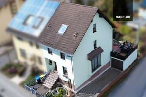 Charmante Doppelhaushälfte mit Sonnenterrasse & Gartenidylle in Chemnitz-Grüna – Die vollständige Adresse der Immobilie erhältst du vom Anbieter., 9224 Grüna, Chemnitz – Vorschaubild 1