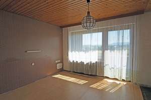 Einfamilienhaus mit großem Garten in ruhiger,  unverbaubarer Aussichts- und Randlage – Die vollständige Adresse der Immobilie erhältst du vom Anbieter., 73265 Dettingen unter Teck – Vorschaubild 7