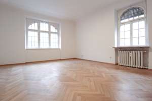 **XXL ALTSTADTWOHNUNG** 7 Zimmer-Altstadtwohnung – Die vollständige Adresse der Immobilie erhältst du vom Anbieter., 85049 Mitte, Ingolstadt – Vorschaubild 4