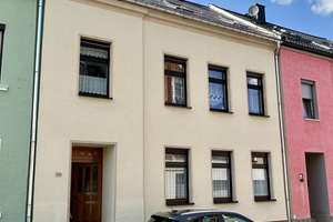 Gepflegtes Haus in guter Lage – Die vollständige Adresse der Immobilie erhältst du vom Anbieter., 8223 Falkenstein/Vogtland – Vorschaubild 1