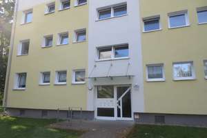 Ihre neue Wohnung: 3,5-Zimmer-Wohnung in Stadtlage – Heidstrang 18, 44328 Alt-Scharnhorst, Dortmund – Vorschaubild 2