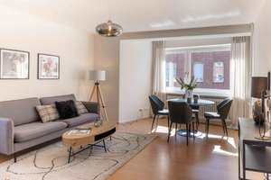 Frei und chic: City-Wohnung in gepflegtem Haus - sofortige Selbstnutzung in exklusiver Lage – Die vollständige Adresse der Immobilie erhältst du vom Anbieter., 24103 Exerzierplatz, Kiel – Vorschaubild 2