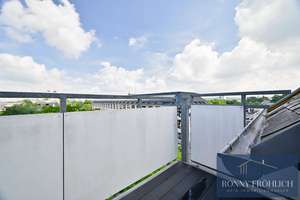 WOW! Frisch saniert: Stilvolle 3-Raum-Maisonette mit Balkon, Aufzug & Fernblick auf dem Kaßberg! NEU – Uhlichstraße 8, 9112 Kaßberg, Chemnitz – Vorschaubild 11