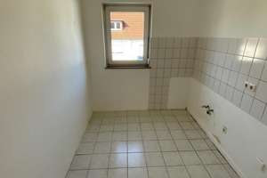 bezugsfertig: Charmante 3-Zimmer-Wohnung mit Balkon und Boden – Auf dem Loh 18, 58840 Plettenberg – Vorschaubild 7