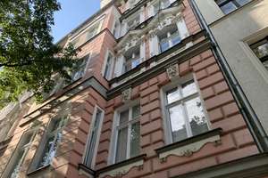 Sanierte Altbauwohnung am Gleisdreieckpark
