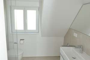 Stilvolle DG-Wohnung zum Wohnen und/oder Arbeiten – Lahnstraße 24, 65195 Rheingauviertel / Hollerborn, Wiesbaden – Vorschaubild 9