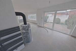 Hochwertig saniertes EFH in zentrumsnaher Sackgassenlage in Heide, schöner Garten mit Terrasse  – Die vollständige Adresse der Immobilie erhältst du vom Anbieter., 25746 Heide – Vorschaubild 14