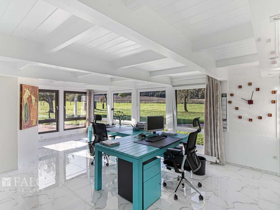 Büro
