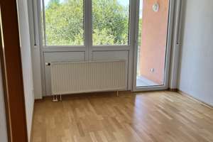 Charmante 3-Zimmer-Wohnung mit Sonnenbalkon – Ihr neues Zuhause in Reutlingen – Pestalozziestrasse 93, 72762 Reutlingen-Mitte, Reutlingen – Vorschaubild 7