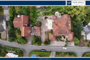 Arbeiten und Wohnen, großzügige luxuriöse Villa, Wohn- und Geschäftshaus zur Selbstnutzung oder Rend – Amselsteig 5 -7, 96155 Buttenheim – Vorschaubild 1