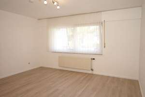 Großzügige 3-Zimmer-Wohnung mit Terrasse und eigenem Garten in Leverkusen-Schlebusch! – 51375 Schlebusch, Leverkusen – Vorschaubild 10