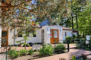 Wohnen mit Urlaubsfeeling - Freistehendes Haus in Strandnähe mit großem Garten und Carport – Freester Straße 11, 17509 Ostvorpommern (Kreis) – Vorschaubild 2
