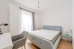 Bezugsfreie helle 3-Zimmerwohnung mit 2 Badezimmern und Loggia in sehr zentraler Lage in Mitte – Schützenstraße 41, 10117 Mitte (Ortsteil), Berlin – Vorschaubild 6
