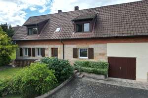 Charmantes Einfamilienhaus mit Garten, Scheune in beliebter Lage! Sofort frei! – Die vollständige Adresse der Immobilie erhältst du vom Anbieter., 95500 Heinersreuth – Vorschaubild 3
