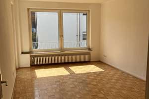  3-Zimmer-Wohnung in Düsseldorf-Derendorf, 75 m², Balkon & Keller – Ottweilerstr 25, 40476 Derendorf, Düsseldorf – Vorschaubild 2