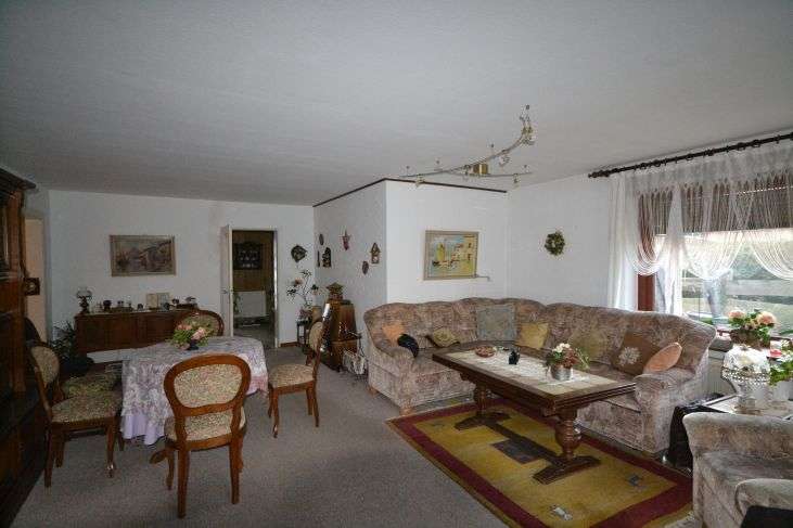 Immobilie in Groven - Vielseitig nutzbares Wohnhaus in ruhiger Seitenstraßenlage von Lunden - Bild 4