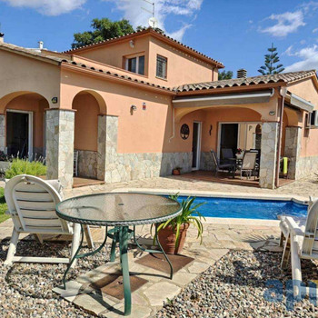 Haus oder Chalet zum Verkauf in Avenida Mas Santet, Calonge