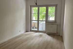 Sofort Bezugsfreie Zwei-Zimmer-Wohnung in Berlin-Lankwitz – Die vollständige Adresse der Immobilie erhältst du vom Anbieter., 12249 Lankwitz, Berlin – Vorschaubild 4