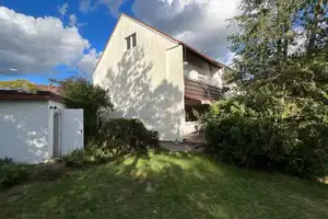 ZUHAUSE ANKOMMEN: REIZVOLLE IMMOBILIE IN BEGEHRTER LAGE – Erlangen – Vorschaubild 3