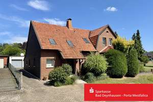 Mehrgenerationen unter einem Dach - Ihr Haus inklusive Wohlfühlambiente und Gartenparadies – Die vollständige Adresse der Immobilie erhältst du vom Anbieter., 32457 Porta Westfalica – Vorschaubild 1