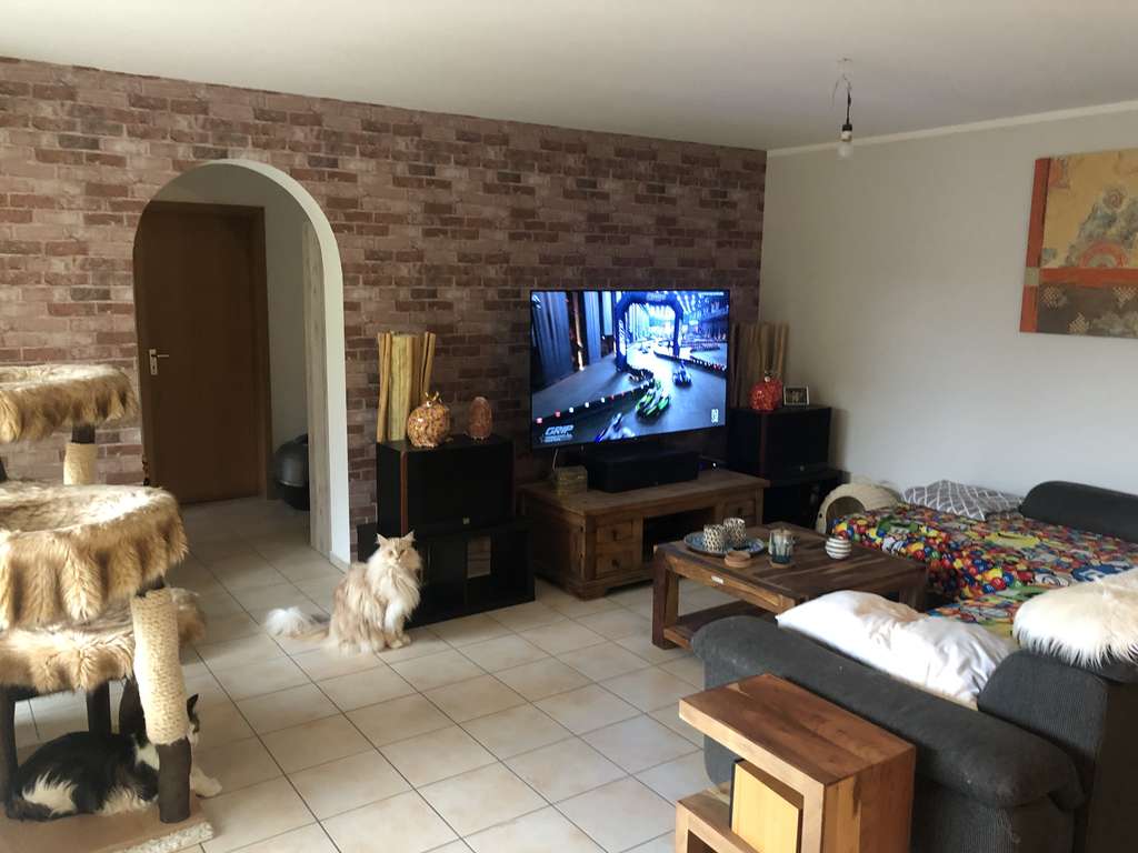 Immobilie in Wörth am Main - PREISSENKUNG / FESTPREIS - Kleine Einheit, ruhige Lage, moderne und helle 2 Zimmer Wohnung "Wörth" - Bild 1