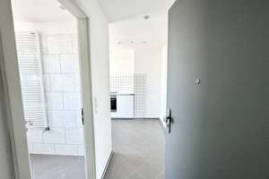 BEZUGSFREI, MODERN, SANIERT |  2-Zimmer-Wohnung im Herzen von Schwabing – Herzogstraße 24, 80803 Münchner Freiheit, München – Vorschaubild 4