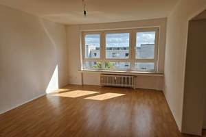 Familienfreundliche 3-Zimmer-Wohnung – Röttgen 135, 42109 Uellendahl-Katernberg, Wuppertal – Vorschaubild 1