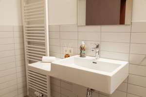 Praktisches Single-Loft, voll möbliert – Maximilianstraße 50, 75172 Weststadt, Pforzheim – Vorschaubild 6
