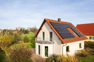 Einfamilienhaus in Niedrigenergiebauweise: Photovoltaik-Anlage, Brunnen, Wallbox (Neubau 2001) – Die vollständige Adresse der Immobilie erhältst du vom Anbieter., 2625 Bautzen – Vorschaubild 3