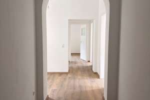Stilvoll modernisiert: 2-Zimmer-Wohnung in Duisburg-Duissern