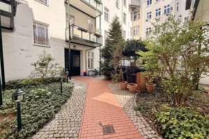 Stilvoller Altbau im 3. OG: Lichtdurchflutet, renoviert & mit Balkon zum ruhigen Innenhof – Die vollständige Adresse der Immobilie erhältst du vom Anbieter., 10115 Mitte (Ortsteil), Berlin – Vorschaubild 15