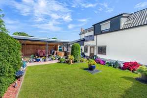 Gepflegtes Zweifamilienhaus mit Garage in beliebter Lage von Bremen-Grohn – Die vollständige Adresse der Immobilie erhältst du vom Anbieter., 28759 Grohn, Bremen – Vorschaubild 3