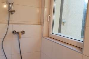 Bielefeld-BRAKE! Mehrfamilienhaus/ EFH + großer Garten, 200qm Wohnfläche für bis zu 3 Familien – Die vollständige Adresse der Immobilie erhältst du vom Anbieter., 33729 Heepen, Bielefeld – Vorschaubild 9
