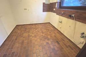 Innenstadtnahes 4-Familienhaus mit 3 Garagen und freier Erdgeschosswohnung zur Selbstnutzung oder Ka – Die vollständige Adresse der Immobilie erhältst du vom Anbieter., 45665 Ostviertel, Recklinghausen – Vorschaubild 8