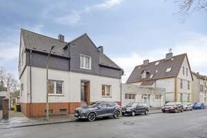Mehrfamilienhaus mit 3 Einheiten in Dortmund-Westerfilde!