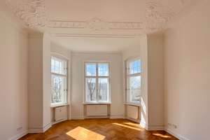 Stilvolle Altbauresidenz – Großzügigkeit, Eleganz und zeitlose Architektur auf höchstem Niveau