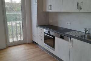 Schöne 2-Zimmer Wohnung im Regensburger Stadtviertel "Das Dörnberg" mit 2 Balkonen – Gertraud-Kaltenecker-Straße 10, 93049 Westenviertel, Regensburg – Vorschaubild 1
